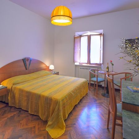 Affittacamere Villa Gigli Sirolo Buitenkant foto
